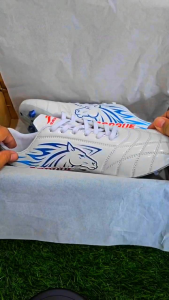 SEPATU BOLA BROQUE  STALLION SERIES  PUTIH DAN HITAM SUDAH FULL JAHIT sepatu bola orignal broque free kaos kaki