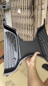 ที่วางเท้าพักเท้า(พร้อมส่ง)ศูนย์Giorno 125 ทำเคฟล่าเปลือกแท้ศูนย์ Honda 100% เงาสุดๆแล็คเกอร์ 2kเคฟล่า5D