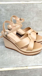 Giày Nữ Cao 9p Đế Xuồng bằng.Hậu khóa gài Đế siêu nhẹ