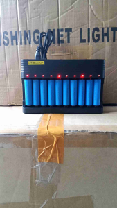 CHARGER BATERAI 18650- 10 SLOT