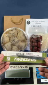 Tổ Yến Thô Ít Lông Nguyên Chất Loại 1 - Quà tặng Táo Đỏ + Đường Phèn + Nhíp Nhặt Lông - Yến Xứ Nẫu