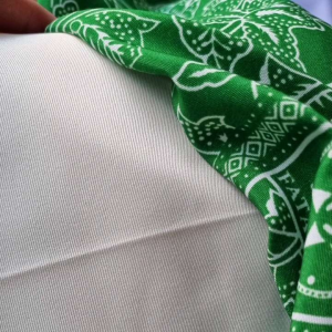 KAIN ROK UNTUK FATAYAT BAHAN TWIST WARNA PUTIH TULANG