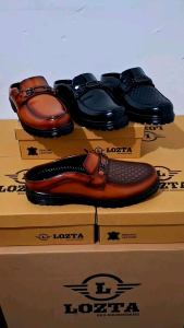 LOZTA Sepatu Pria Bustong Slip On Sendal Selop Tutong Kulit Mengkilap VANTABLACK A1 Series