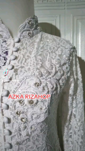 Atasan Kebaya Akad Nikah: Kebaya Brukat Kerah Syanghai & Longtorso