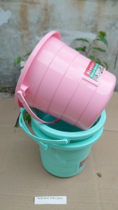murah meriah!!! ember kecil 1.5liter/ember tebal/ember plastik serbaguna/ember kecil murah/ember
