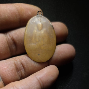 พระหลวงพ่ออี๋ สภาพใช้ แท้ดูง่าย ส่งตรงปก