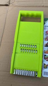 Parutan Multifungsi 4in1 Parutan Kripik Parutan Salad Buah Parutan Keju Parutan Murah