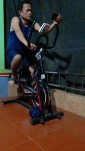 Xe đạp tập thể dục tại nhà {Có đo nhịp tim tặng kèm bình nước} _ Kèm ảnh video thật
