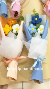 Bó hoa len 5 cánh nhiều màu handmade