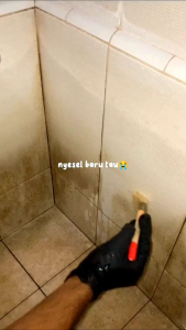 BEST CLEANER Pembersih kamar mandi ~ Pembersih toilet ~ Pembersih noda kerak membadel ~ wastafel ~ stainless ~ Ampuh membersihkan noda kerak membandel * isi 500ml