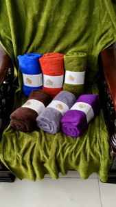 (จัมโบ้)ผ้าเช็ดตัวขนหนูขนเป็ด ผ้าขนหนูขนเป็ดซับน้ำดี สีสวย ผืนใหญ่ ไม่หลุด ขนาด90*1ุ50ซม