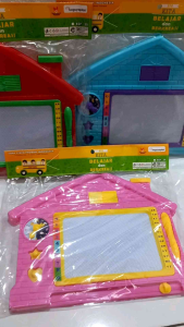 Papan Tulis Belajar Anak Papan Magnet Bentuk Rumah Drawing Board no KGP 30