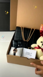 Giftbox Cewek Hampers Kado Ulang Tahun Cewek Hadiah Anniversary Wisuda