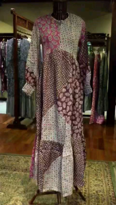 Gala Dress Viscos by Dian Pelangi LIMITED EDITION Busana Muslim Baju Maxi Gamis Abaya Kaftan Gaun Outfit Busui Pesta Kondangan Pernikahan Casual Formal Wanita Hijaber Cantik Anggun Modis Modern Elegan Mewah Model Korea Terbaru Motif Batik Cap Kekinian