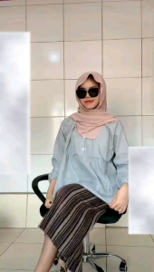 Kemeja Salur Kerah Wanita: Gaya & Keleluasaan