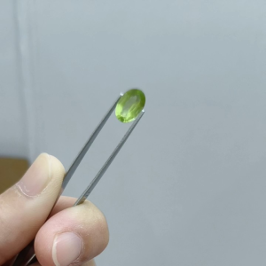 P175- ĐÁ PERIDOT XANH LÁ THIÊN NHIÊN KHÔNG XỬ LÝ