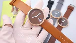 Paket Jam Tangan Wanita Hush Puppies Strap Tali Kulit Tangal Samping