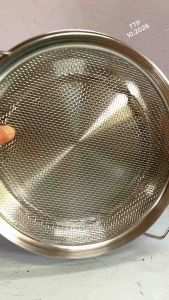 Rổ lọc inox 304 22cm khay kem vi lỗ NCKD