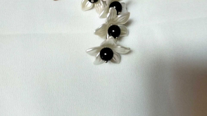 Hijabnur1 - Bros Hijab/Pin Hijab Mutiara/Peniti Dagu Handmade