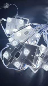 4led module 3030 4w 220v สามารถต่อเข้าไฟบ้านได้เลย (พวงละ25ชิ้น)