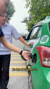 Vệ sinh kim phun buồng đốt cao cấp xe xăng Senfineco 9997
