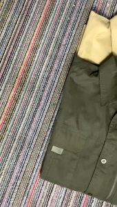 Kemeja Lapangan Taktikal Polos Pria: Kualitas Premium & Desain Formal