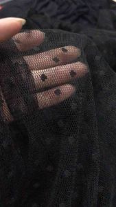 Vải voan lưới chấm bi màu đen mềm mỏng nhẹ(khổ 1m6)may đầm váyáo kiểu thiết kế thời trang