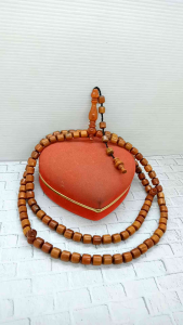 Tasbih Kayu RAJA MERAH AGATHIS MOTIF MARJAN A37