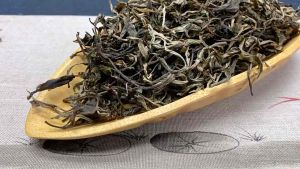 Trà phổ nhĩ Vân Nam cao cấp phổ nhĩ sống Bạch Anh Sơn trà rời vụ xuân 2023 100g