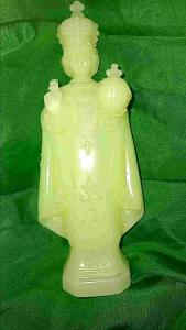 Glow in the Dark Sto.Niño Statue: A 6-Inch Collectible Figurine