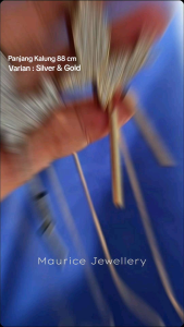 Kalung Sweater Rantai Panjang Liontin Kupu Kristal Imitasi