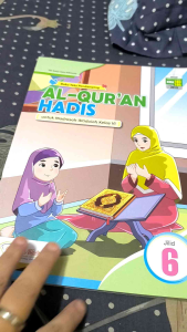 Buku teks pendamping AL-QURAN HADIS khusus untuk Madrasah Ibtidaiyah kelas VI.  Terbitan Pustaka Mulia jilid 6