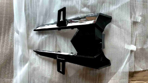 Cover Frontop Panel Depan Kedudukan Plat Nomor Depan Vario 125 Gen 2 Dua K2V 2021 2022 Hitam Kilap Black Glossy Original