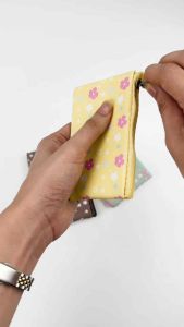 Coin purse Pouch Korean Design Little Flower Pattern Fashion Leather Coin Pouch Mini Short Cute Pouch