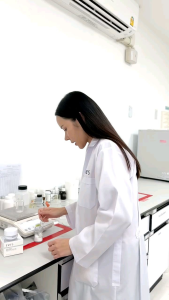 เซทหน้าใส EVES ครีมเจลอีฟส์ พร้อมเซรั่มไฮยา สระของผิวใสอย่างธรรมชาติ รูขุม น้ำ ผิวเนียนเรียบ