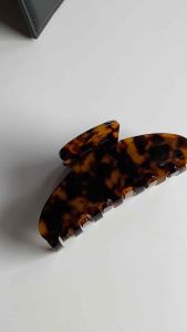 (PRE-ORDER 7-10 DAYS) gimmeblessed.co — sangria (size 9.7 cm/ *เหมาะสำหรับผมปานกลาง-หนา)