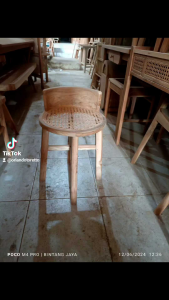 Kursi stol kafe bulat teras bundar rotan murah Terbaru
