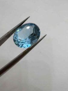 5860-ĐÁ TOPAZ XANH DƯƠNG ( THIÊN NHIÊN ) KHÔNG PHÁT QUANG ĐỎ DƯỚI TIA CỰC TÍM.