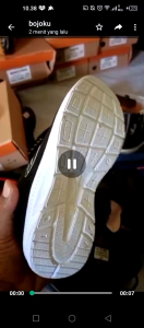 Sepatu Sekolah Merek New Era Hitam Putih