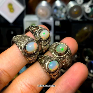 Batu Kalimaya Black Opal & Cincin Kalimaya Afrika Multicolor