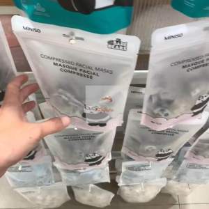 MINISO Masker Wajah 40-60 Pcs Compressed Mask Paper Masker Wajah kertas Masker DIY Masker Permen Wajah Kompres / We Bare Bears Compressed Facial Masks