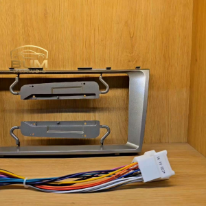1 tấm gá màn hình bằng nhựa - Mặt dưỡng màn hình androi 9inch cho Toyota Camry 2007~2011 (Bum_car_audio)