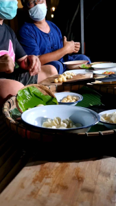 กิ่งมะนาวยักษ์