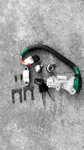 Ignition Switch For Mitsubishi Fuso Super Great 8DC9