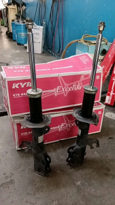 Used Nissan Almera Front Absorber/Halfcut Nissan Almera Absorber Depan (1set) kiri dan kanan