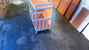 Meja TV 32 Inch: Pilihan Terbaik Untuk Ruang Tamu Anda