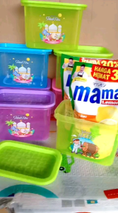 mama lemon 680ml sabun cuci piring gratis wadah plastik