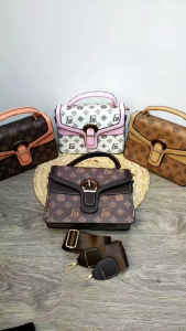 Tas Selempang Wanita Fashion Import Terbaru GS188