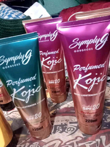 SYMPLY G PERFUMED KOJIC WHITENING LOTION W/ SPF 20 220 ML