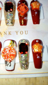 เล็บปลอมเจลแท้ฟรีกาวตะไบ เล็บpvc.เจลแท้โทนสีแดง เล็บลายตรุษจีน เล็บเจลลายมงคลสีเรียกทรัพย์ไซต์มาตรฐานm รับไซต์อื่นแจ้งที่ช่องเเชทค่ะ